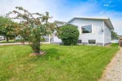 5116 51 Avenue Caroline, AB T0M 0M0