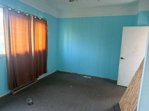 4903 48 Street, Hardisty, AB - Indoor Photo Showing Other Room