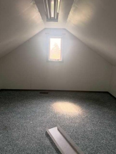 4903 48 Street, Hardisty, AB - Indoor Photo Showing Other Room