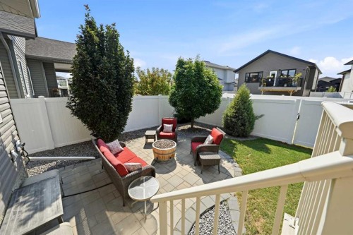 110 Longmire Close, Red Deer, AB - Outdoor