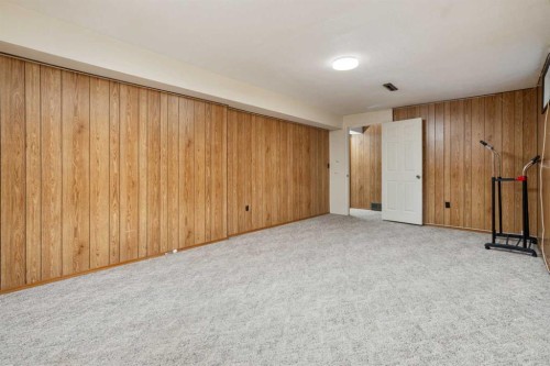 36 Grandview Crescent, Camrose, AB - Indoor Photo Showing Other Room