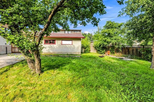 36 Grandview Crescent, Camrose, AB - Outdoor