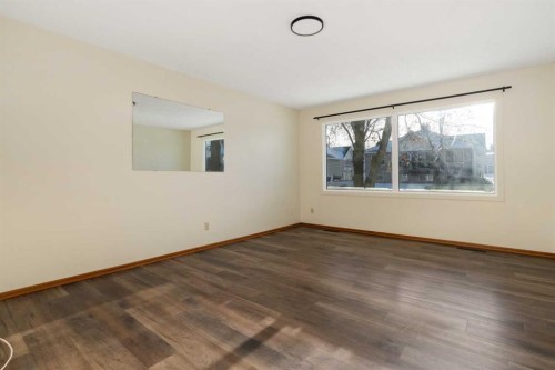 36 Grandview Crescent, Camrose, AB - Indoor Photo Showing Other Room
