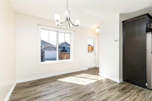 19 Reid Court, Sylvan Lake, AB - Indoor Photo Showing Other Room
