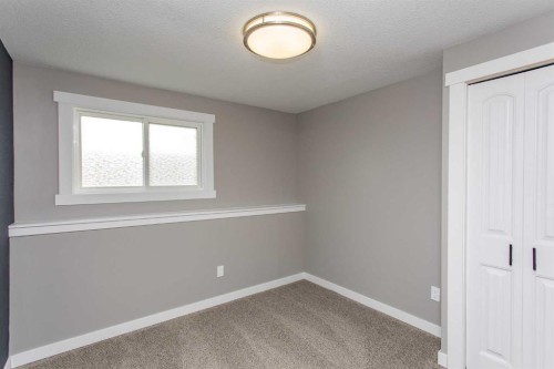 30-5344 76 Street, Red Deer, AB 