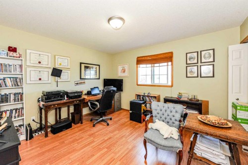 4009 69A Street Close, Camrose, AB - Indoor Photo Showing Office