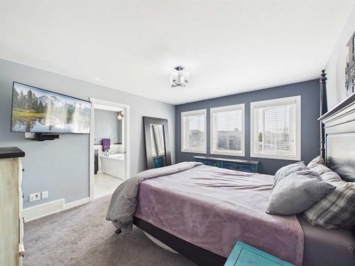 45 Alderwood Close, Blackfalds, AB - Indoor Photo Showing Bedroom