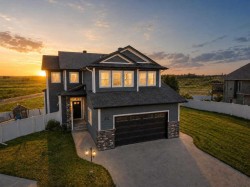 45 Alderwood Close Blackfalds, AB T4M 0L9