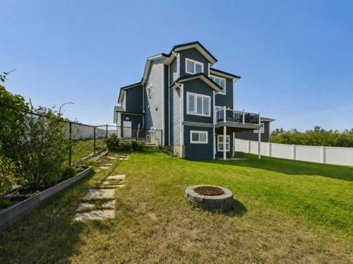 45 Alderwood Close, Blackfalds, AB - Outdoor