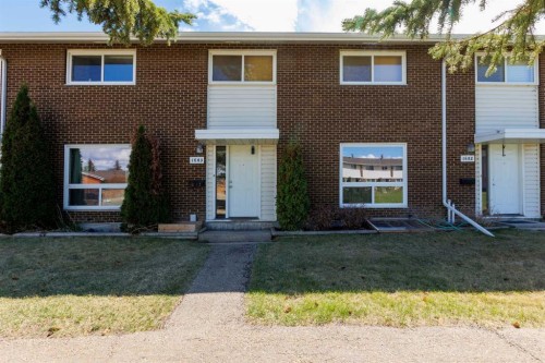 1602-3907 39 Street, Red Deer, AB - Outdoor