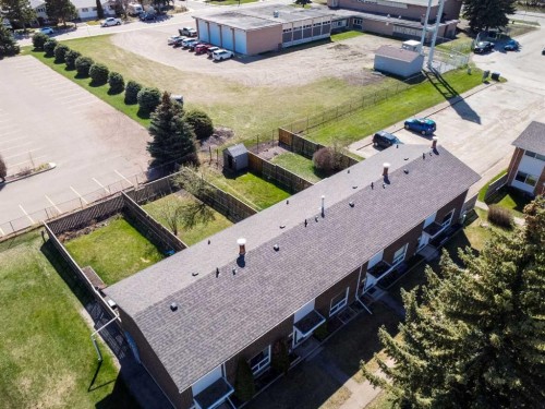 1602-3907 39 Street, Red Deer, AB - Outdoor With Deck Patio Veranda