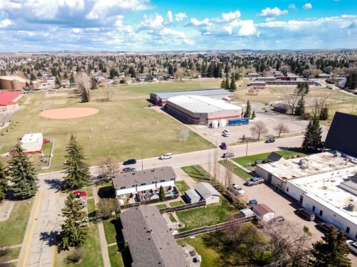 1602-3907 39 Street, Red Deer, AB - Outdoor With View