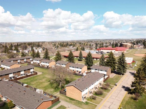 1602-3907 39 Street, Red Deer, AB - Outdoor With View