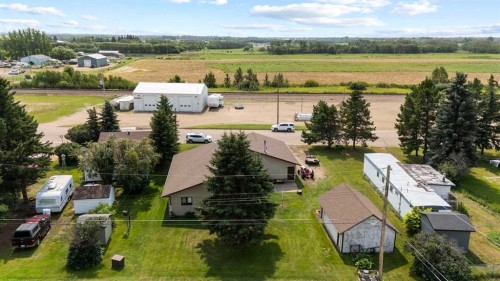 5205 48 Avenue, Sedgewick, AB - Outdoor With View