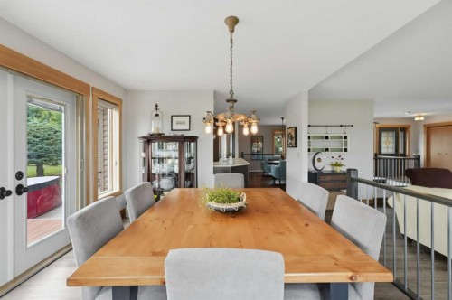 37 Wildrose Street, Rural Lacombe County, AB - Indoor Photo Showing Dining Room