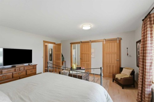 37 Wildrose Street, Rural Lacombe County, AB - Indoor Photo Showing Bedroom