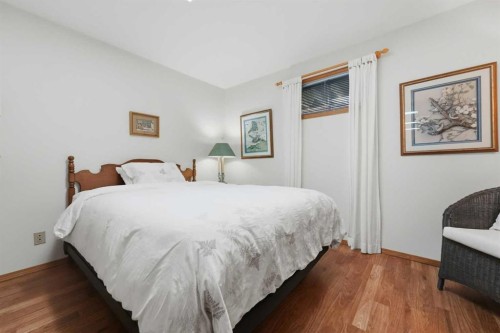37 Wildrose Street, Rural Lacombe County, AB - Indoor Photo Showing Bedroom