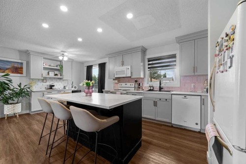 4910 57 Street, Killam, AB - Indoor