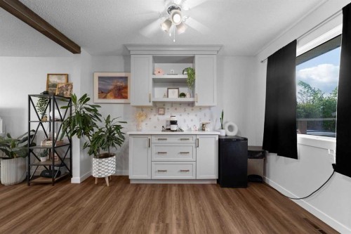 4910 57 Street, Killam, AB - Indoor Photo Showing Other Room