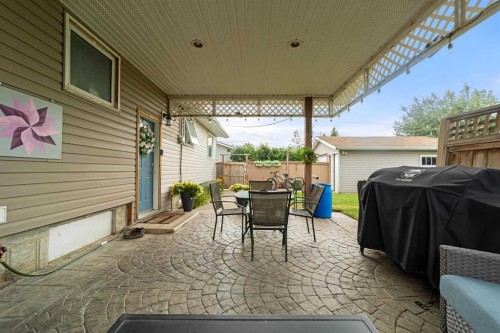4910 57 Street, Killam, AB - Outdoor With Deck Patio Veranda With Exterior