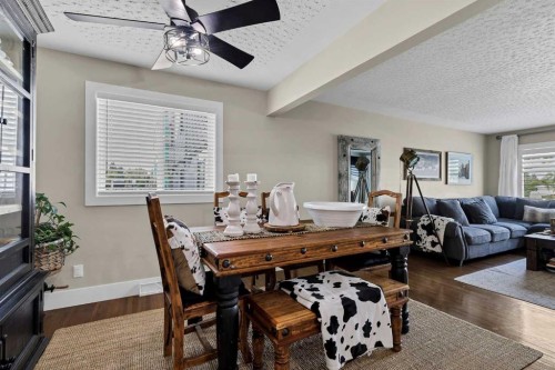 9111 Fairmount Drive Se, Calgary, AB - Indoor