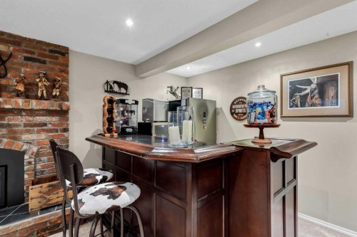 9111 Fairmount Drive Se, Calgary, AB - Indoor