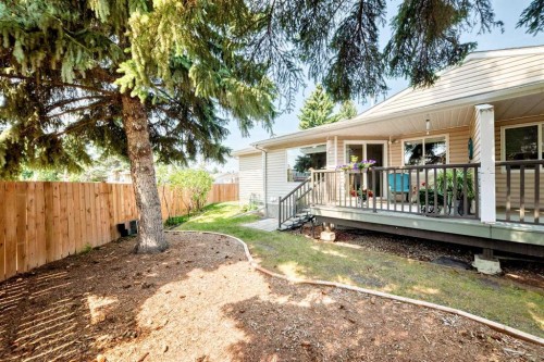 37-2821 Botterill Crescent, Red Deer, AB - Outdoor With Deck Patio Veranda