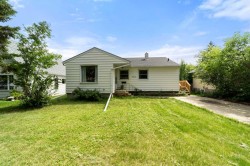 5215 48 Street Camrose, AB T4V 1M2