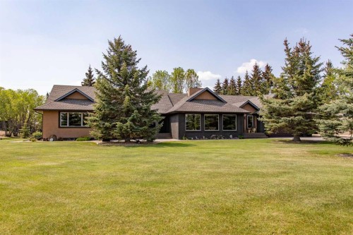 38212 Range Road 252, Rural Lacombe County, AB - Outdoor With Facade