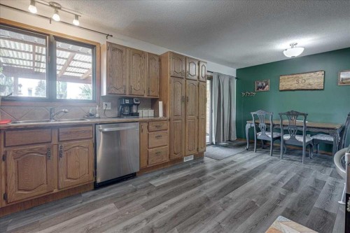 43 Oak Street, Red Deer, AB - Indoor