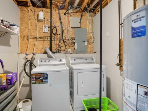 182 Jaspar Crescent, Red Deer, AB - Indoor Photo Showing Other Room