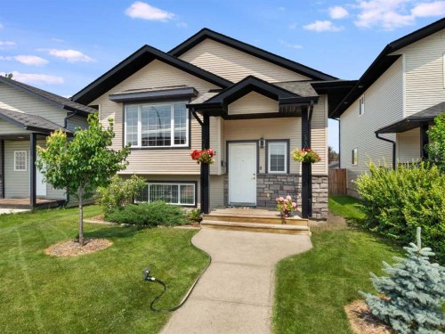 182 Jaspar Crescent, Red Deer, AB - Outdoor With Facade