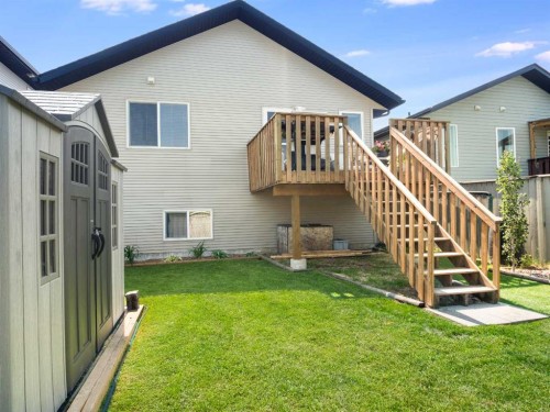 182 Jaspar Crescent, Red Deer, AB - Outdoor With Exterior