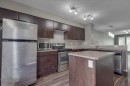 406-30 Carleton Avenue, Red Deer, AB  - Indoor Photo Showing Kitchen 