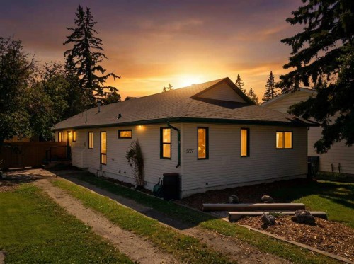 5127 50 A Avenue, Sylvan Lake, AB - Outdoor
