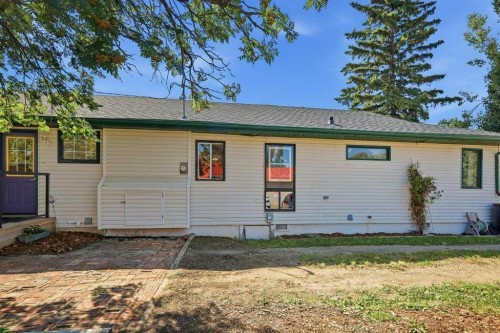 5127 50 A Avenue, Sylvan Lake, AB - Outdoor