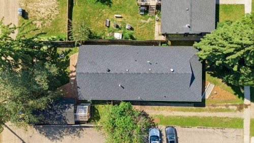5127 50 A Avenue, Sylvan Lake, AB - Outdoor