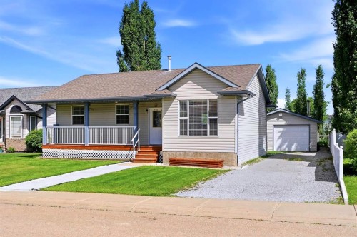 4518 54A Avenue Crescent, Innisfail, AB - Outdoor With Deck Patio Veranda