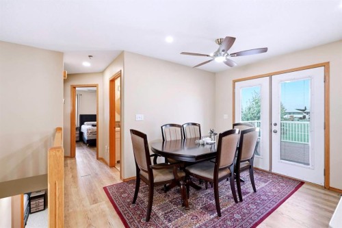 4518 54A Avenue Crescent, Innisfail, AB - Indoor Photo Showing Dining Room