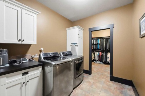 107A Wolf Run Drive, Rural Ponoka County, AB - Indoor Photo Showing Laundry Room