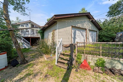 11 1 Street, White Sands, AB - Outdoor
