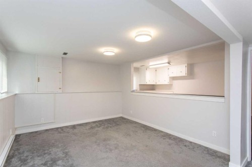 12 Valley Crescent, Lacombe, AB - Indoor Photo Showing Other Room