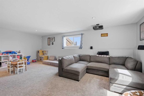 70 Rozier Close, Sylvan Lake, AB - Indoor Photo Showing Other Room