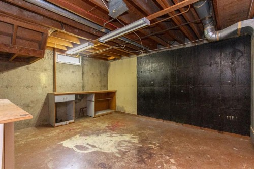 10 Sydney Close, Red Deer, AB - Indoor Photo Showing Basement