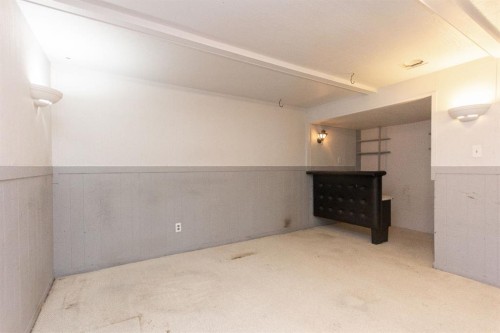 10 Sydney Close, Red Deer, AB - Indoor