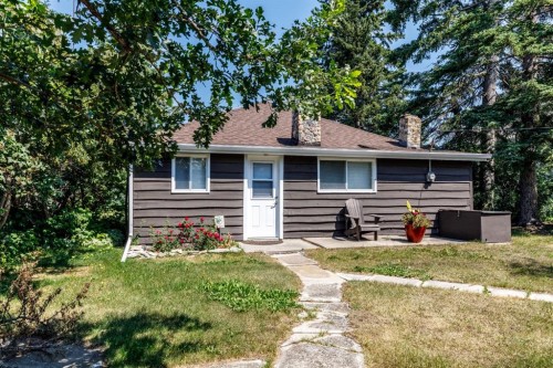 48-40422 Range Road 10, Gull Lake, AB - Outdoor
