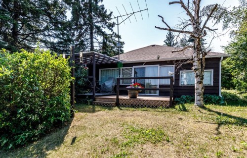 48-40422 Range Road 10, Gull Lake, AB - Outdoor With Deck Patio Veranda