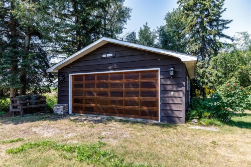 48-40422 Range Road 10, Gull Lake, AB - Outdoor