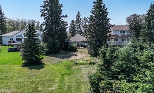 48-40422 Range Road 10, Gull Lake, AB - Outdoor
