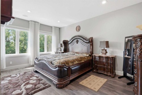 40 Vienna Close, Red Deer, AB - Indoor Photo Showing Bedroom